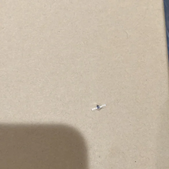 Jessica Simpson marble knit puff hat and pop top gloves - Picture 5 of 6